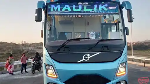 Maulik Paribahan Bus-Front Image