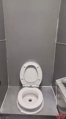 M2M Roadlines Bus-Amenities Image