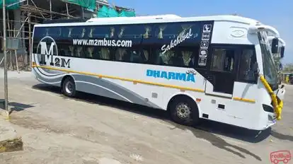 M2M Roadlines Bus-Side Image