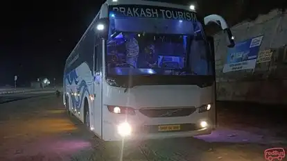 PRAKASH TOURISM Bus-Front Image