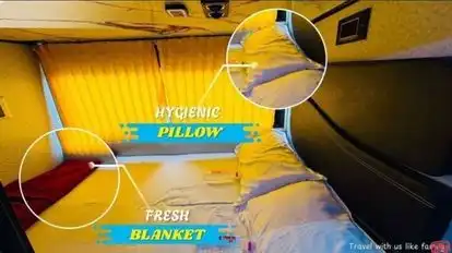 ABHIMANYU TRAVELS AND CARGO Bus-Amenities Image