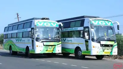 VGV TRAVELS Bus-Front Image