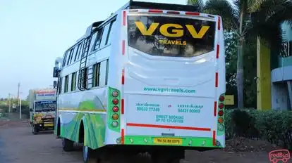 VGV TRAVELS Bus-Side Image