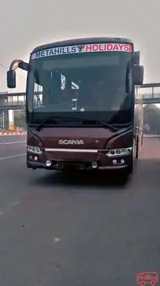 Metahills holidays Bus-Front Image