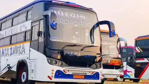 Radheshyam Travels Bus-Front Image