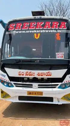 SREE KARA TRAVELS  Bus-Front Image