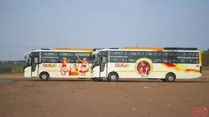 GUGO BUS Bus-Side Image