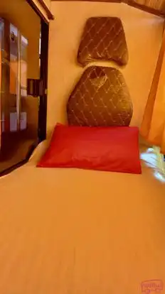 PINKY GUDIYA TRAVELS AND CARGO Bus-Amenities Image