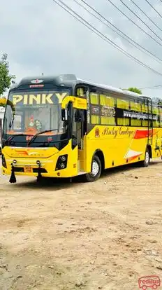 PINKY GUDIYA TRAVELS AND CARGO Bus-Front Image