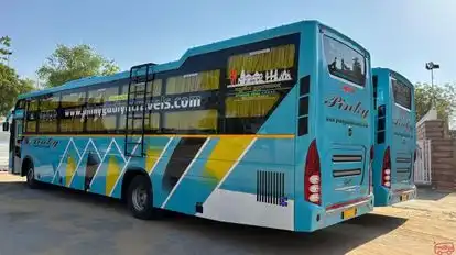 PINKY GUDIYA TRAVELS AND CARGO Bus-Side Image