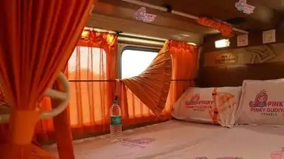 PINKY GUDIYA TRAVELS AND CARGO Bus-Seats Image