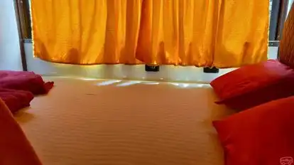 PINKY GUDIYA TRAVELS AND CARGO Bus-Seats Image
