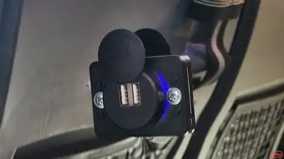 Nanthi Travels Bus-Amenities Image