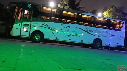 Vineet Travels Bus-Side Image