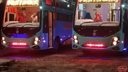 Goldee Prayagraj Travels Bus-Front Image