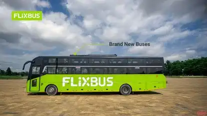 FlixBus Bus-Side Image