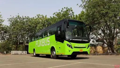 FlixBus Bus-Front Image