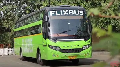 FlixBus Bus-Front Image