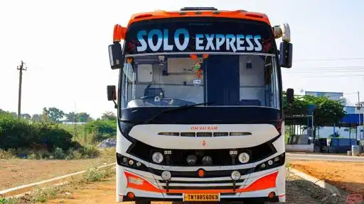 SOLO EXPRESS Bus-Front Image