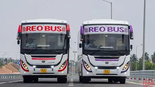 REO BUS Bus-Front Image