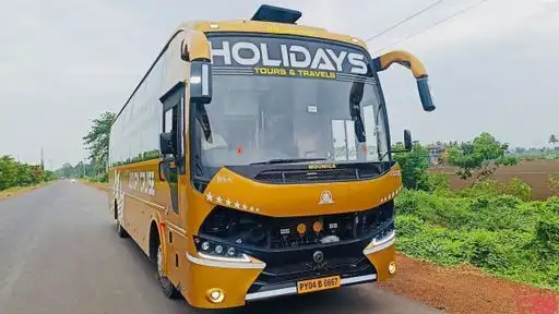 Holidays Tours and Travels  Bus-Front Image