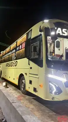 Vasudeo Travels Bus-Front Image