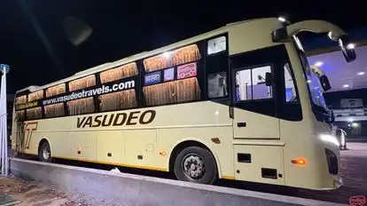 Vasudeo Travels Bus-Side Image