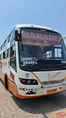 Baradi Travels Bus-Front Image