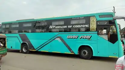 Udan Pari Dlx Bus-Side Image