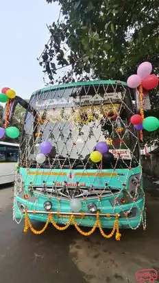 Udan Pari Dlx Bus-Front Image