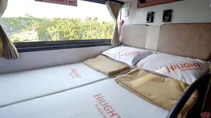 Hilight Roadlinks Bus-Seats Image
