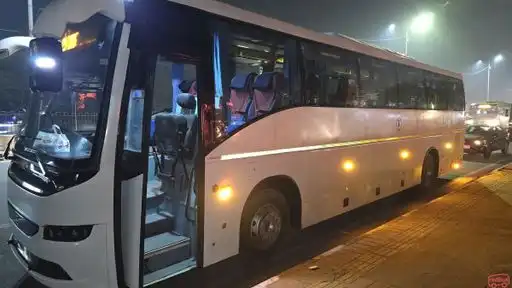 Vaishnoyatra services pvt ltd Bus-Front Image