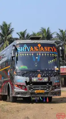 Sri Shivanjaneya Travels Bus-Front Image