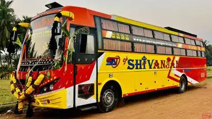 Sri Shivanjaneya Travels Bus-Side Image