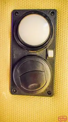 ATT Bus Bus-Amenities Image