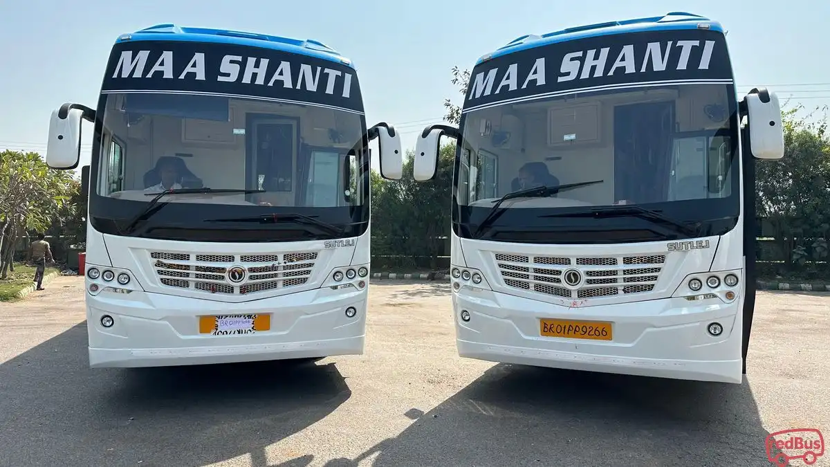 MAA SHANTI TRAVELS Bus-Front Image