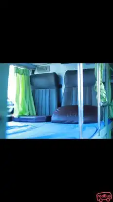 King travels Bus-Front Image