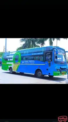 King travels Bus-Front Image
