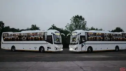 SG Travels Bus-Side Image
