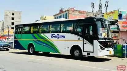Satguru Tours & Travels Bus-Side Image