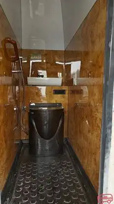 Satguru Tours & Travels Bus-Amenities Image