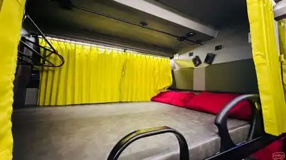 Satguru Tours & Travels Bus-Seats Image