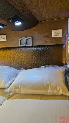 Raja Buses Bus-Amenities Image
