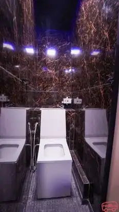 Varad Lines Bus-Amenities Image