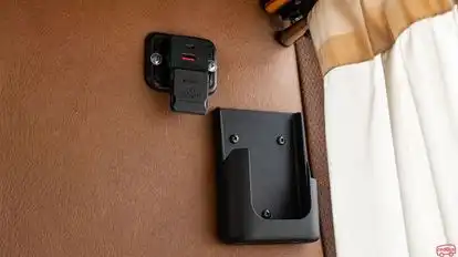 VRN Luxuryline Bus-Amenities Image
