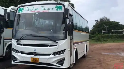 CHOLAN TOURS Bus-Front Image