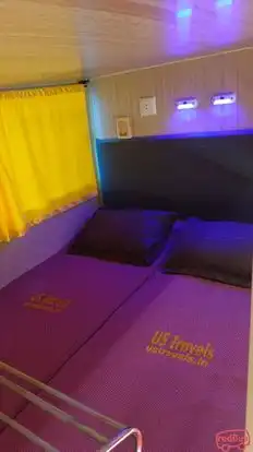 US TRAVELS Bus-Seats Image