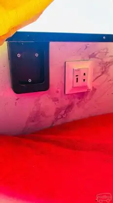 Sheetal Travels Bus-Front Image