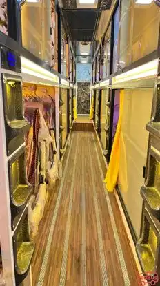 New Shree Mahaveer Travels (LKW) Bus-Front Image