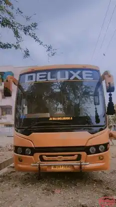 Deluxe bus service Bus-Front Image
